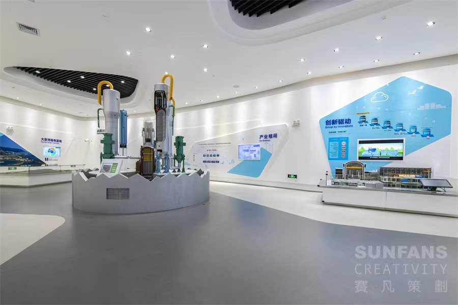 鄧炳強率團參觀大亞灣核電基地 賽凡承建相關(guān)展廳 助力核電安全 鄧炳強率團參觀大亞灣核電基地 賽凡承建相關(guān)展廳 助力核電安全